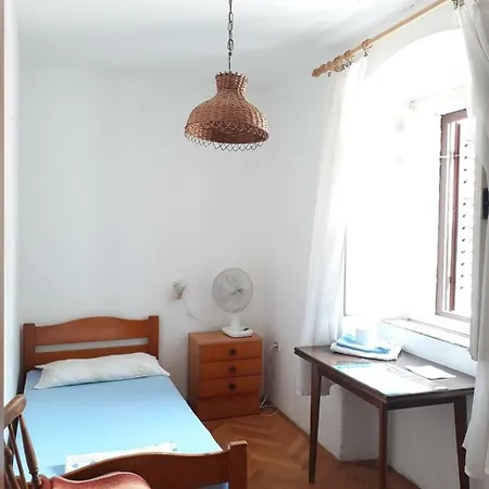 Viktorija * Split